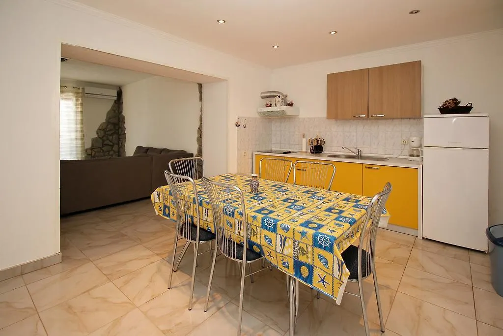 Apartment Drazen Silo