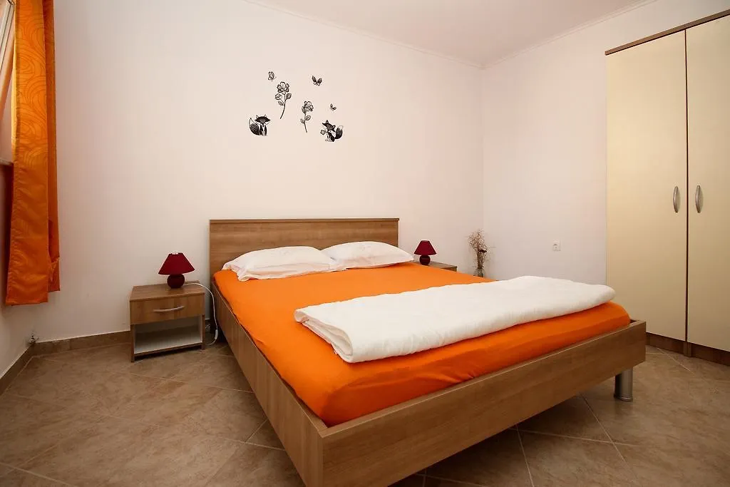 Apartment Drazen Silo